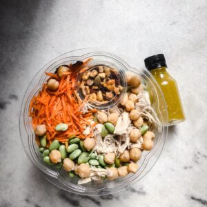 Saladona de edamame com frango