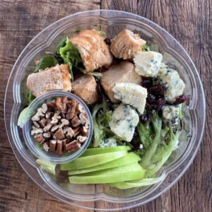 Saladona com maçã verde com frango