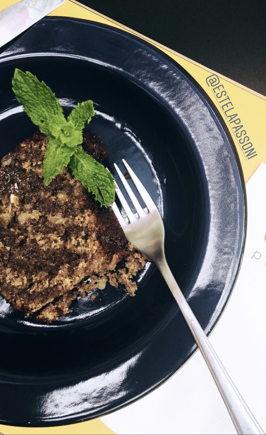 Bolo 100% integral de banana com castanha do Pará